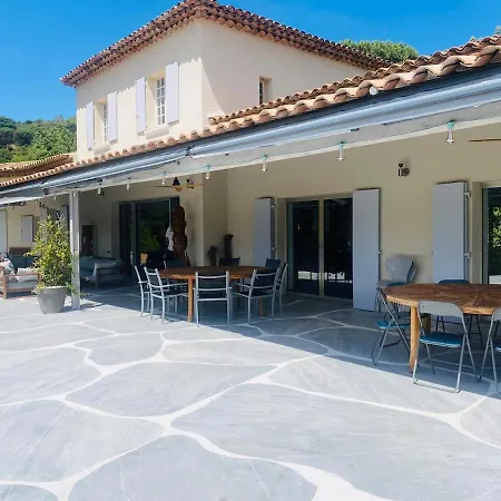 Villa Au Calme Piscine Et Vue Vignes *