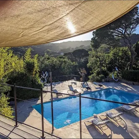 Au Calme Piscine Et Vue Vignes Villa *
