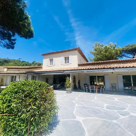 Villa Au Calme Piscine Et Vue Vignes